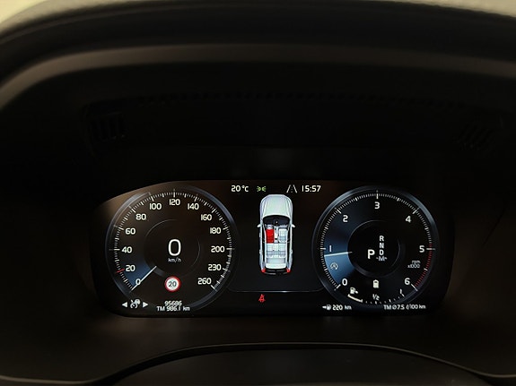 Volvo XC60 18 of 30
