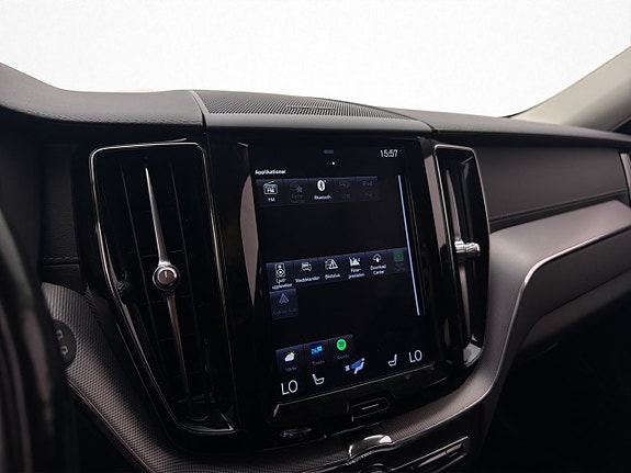 Volvo XC60 22 of 30