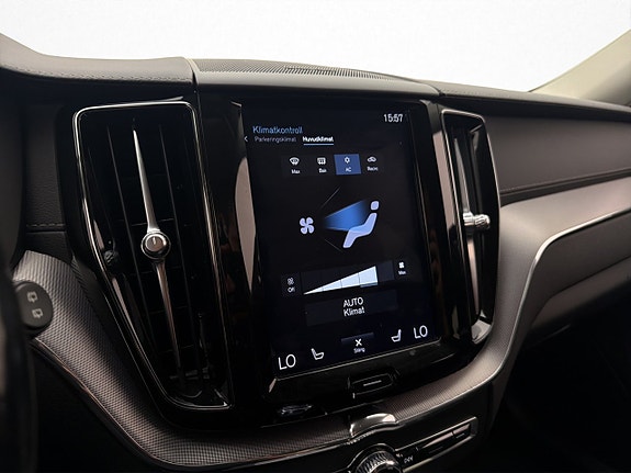 Volvo XC60 23 of 30