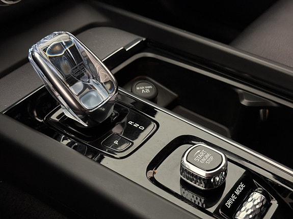 Volvo XC60 29 of 30