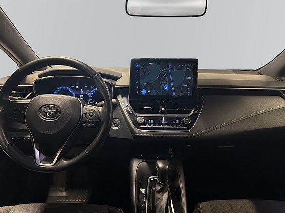 Toyota Corolla 8 of 13