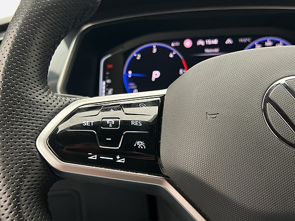 Volkswagen Tiguan Allspace 18 of 30