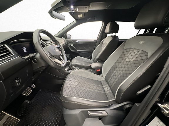Volkswagen Tiguan Allspace 15 of 30