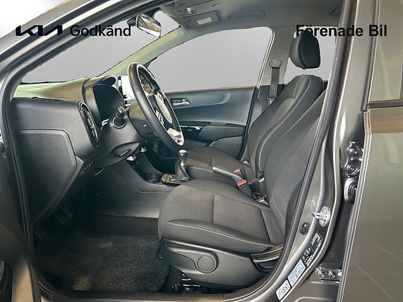 Kia Picanto 8 of 15