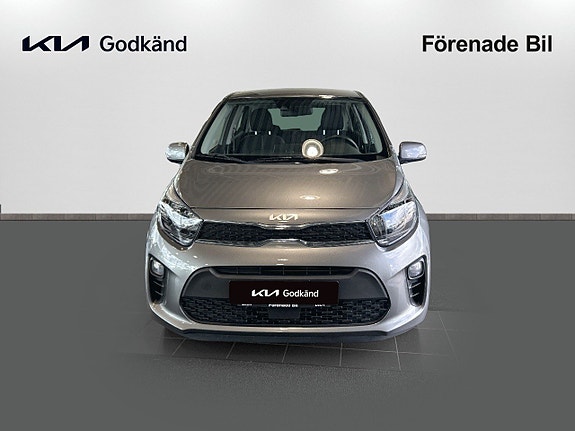 Kia Picanto 2 of 15