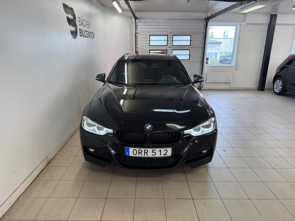 BMW 318d 8 of 13