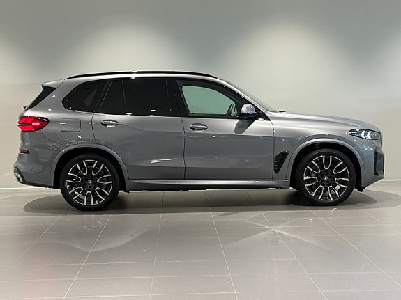 BMW X5 3 of 21