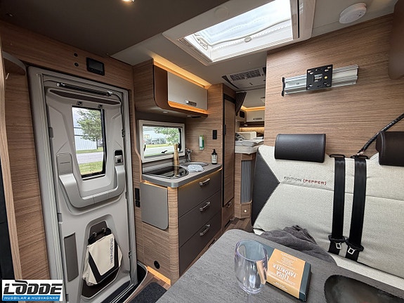 Weinsberg CaraCompact MB EDITION [PEPPER] 640 MEG 8 of 12