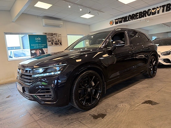 Volkswagen Touareg 2 of 30