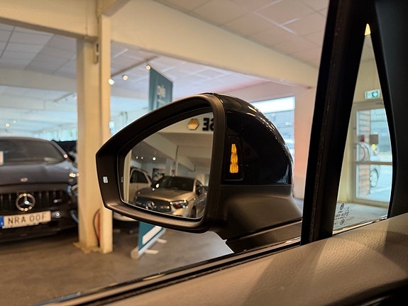Volkswagen Touareg 24 of 30