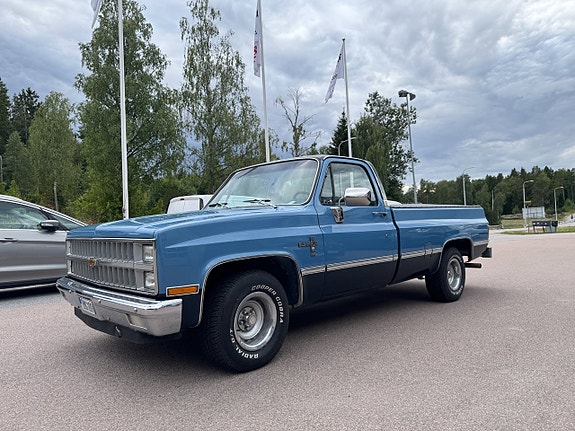 Chevrolet C10 3 of 8
