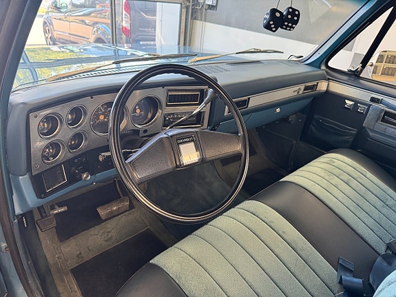 Chevrolet C10 7 of 8