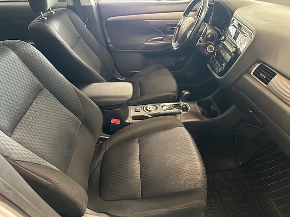 Mitsubishi Outlander 7 of 11