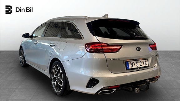 Kia Ceed 4 of 15