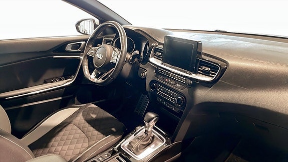 Kia Ceed 11 of 15