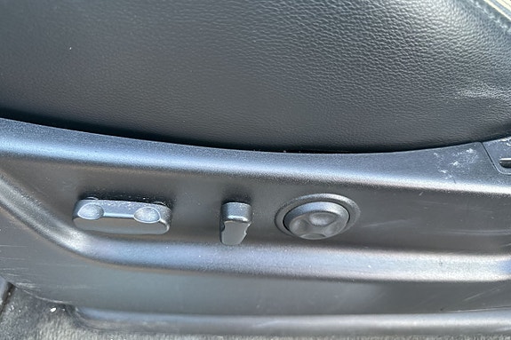 Chevrolet Tahoe 12 of 26
