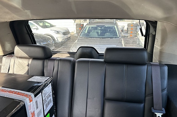 Chevrolet Tahoe 19 of 26