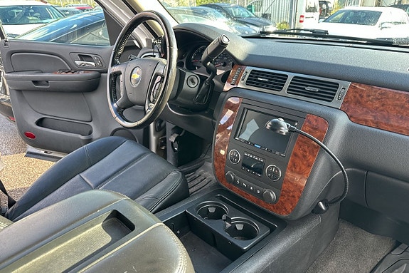 Chevrolet Tahoe 24 of 26