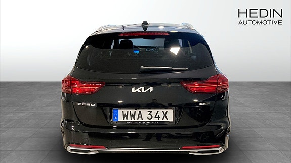 Kia Ceed 7 of 12