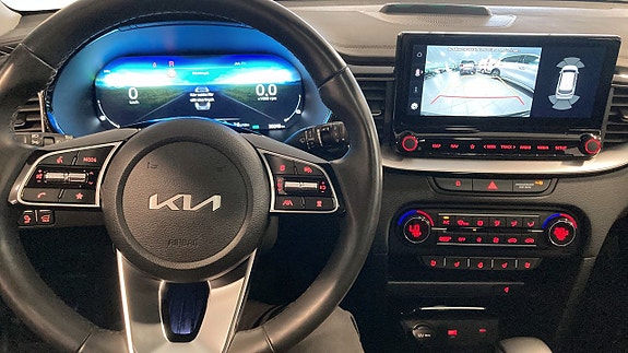 Kia Ceed 4 of 12