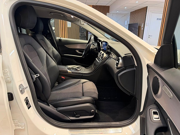 Mercedes-Benz C220 d 23 of 29