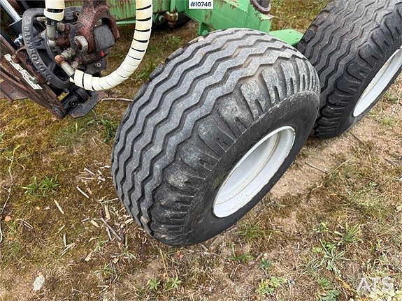 Skogsvagn Farma CT 4,6-7 med kran (79,000:- ex moms) 19 of 21