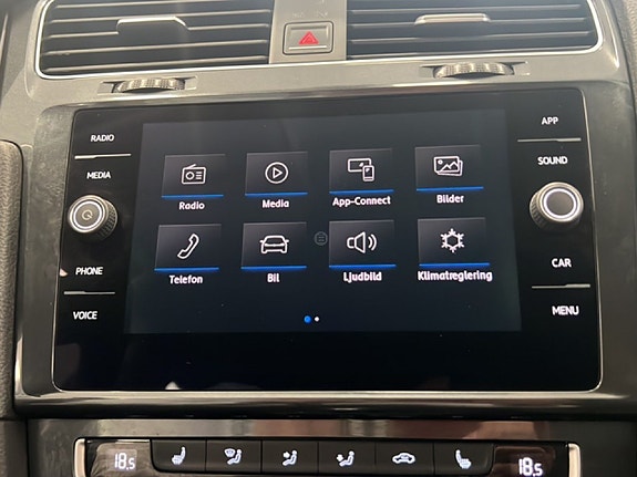 Volkswagen Golf Alltrack 14 of 20