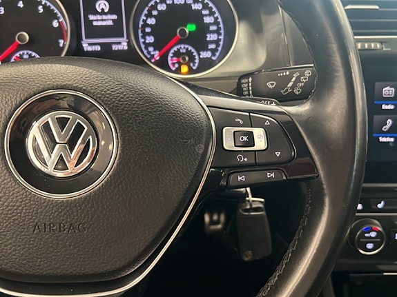 Volkswagen Golf Alltrack 13 of 20