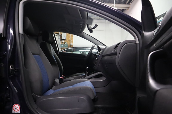 Volkswagen Golf I 11 of 19