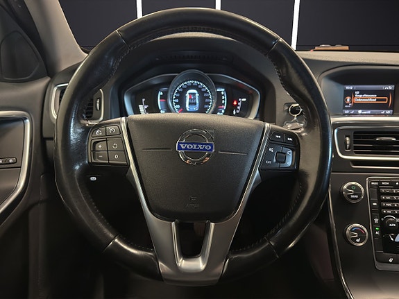 Volvo S60 14 of 23