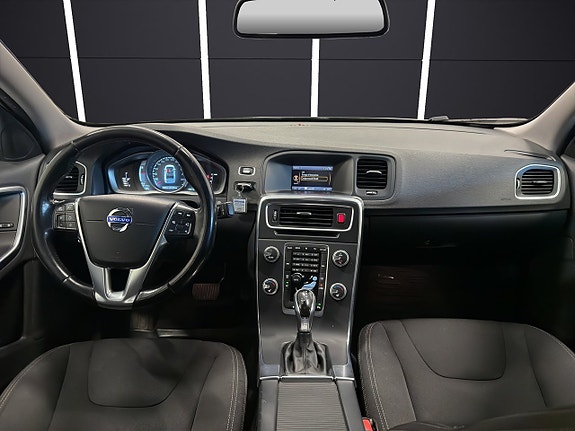 Volvo S60 13 of 23