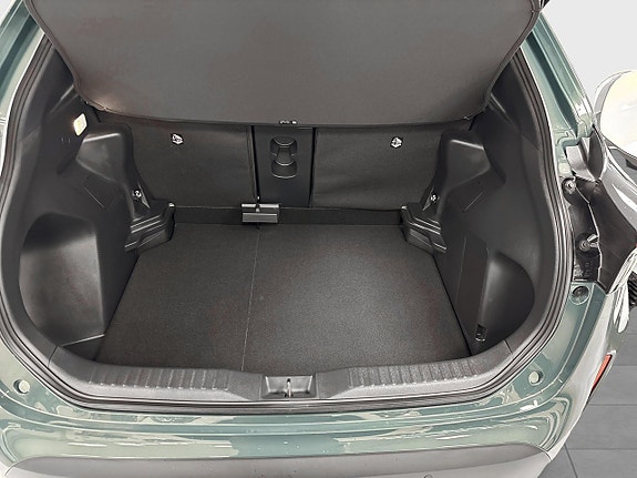 Toyota Yaris Cross 13 of 13