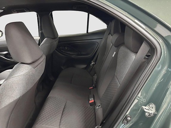 Toyota Yaris Cross 12 of 13