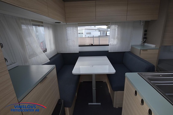 Adria Altea 432 PX 3 of 9