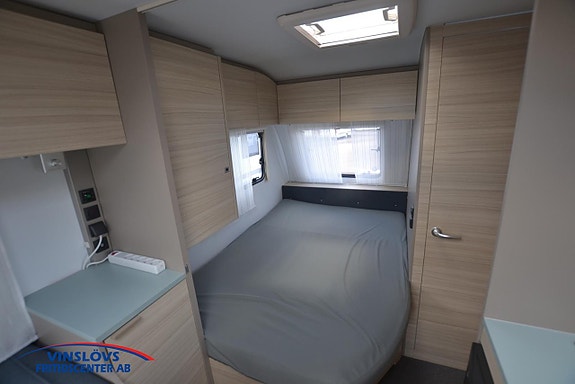 Adria Altea 432 PX 7 of 9