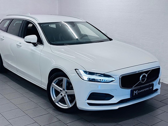 Volvo V90 2 of 17