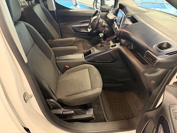 Peugeot Rifter 9 of 14