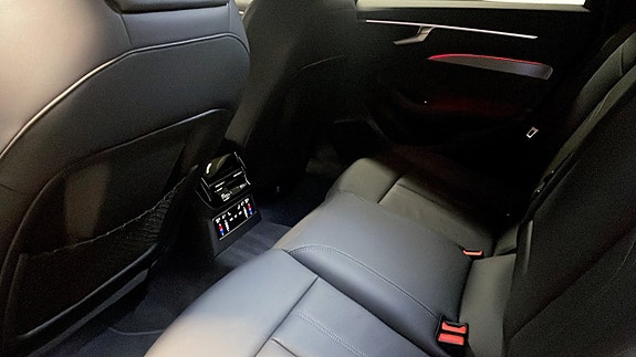 Audi A6 12 of 14