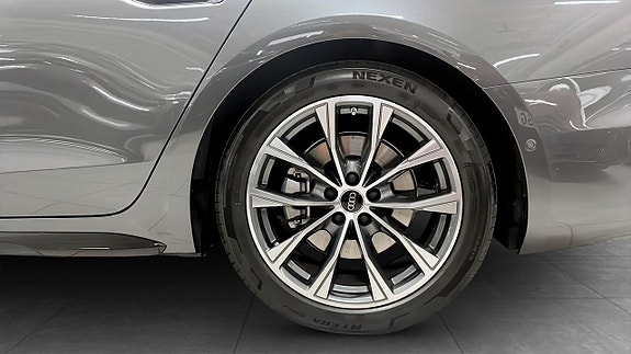 Audi A6 6 of 14