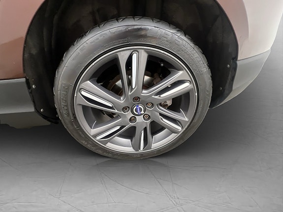Volvo V40 Cross Country 29 of 29