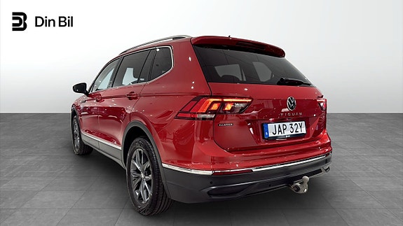Volkswagen Tiguan Allspace 3 of 26