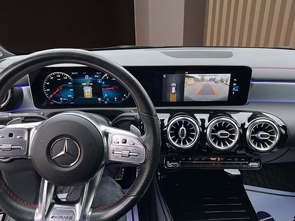 Mercedes-Benz CLA220 15 of 20
