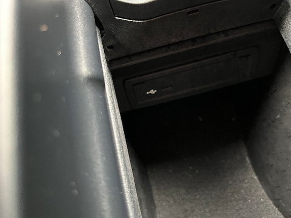 Mercedes-Benz CLA220 18 of 20