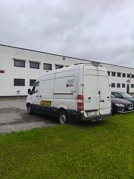 Mercedes-Benz Sprinter 316 3 of 3