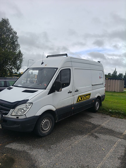 Mercedes-Benz Sprinter 316 2 of 3