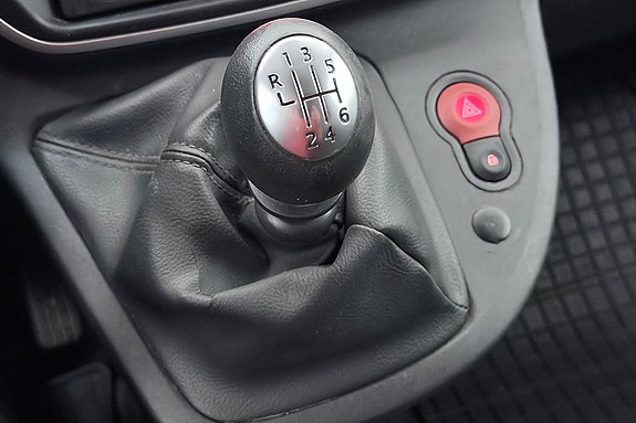 Renault Kangoo 21 of 23