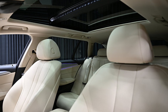 BMW 520d 23 of 30