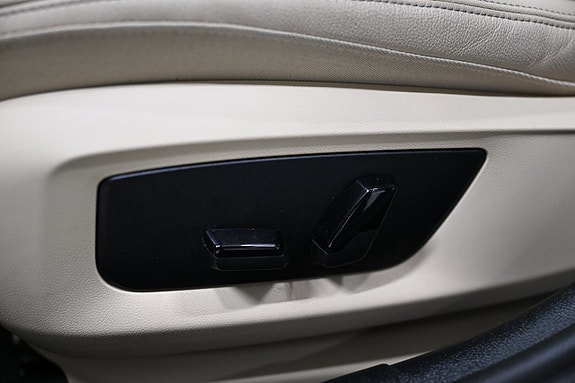 BMW 520d 18 of 30