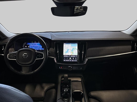 Volvo V90 Cross Country 11 of 19