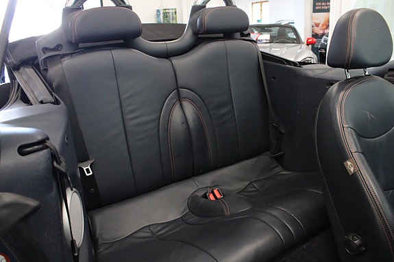 MINI Cooper S 21 of 30